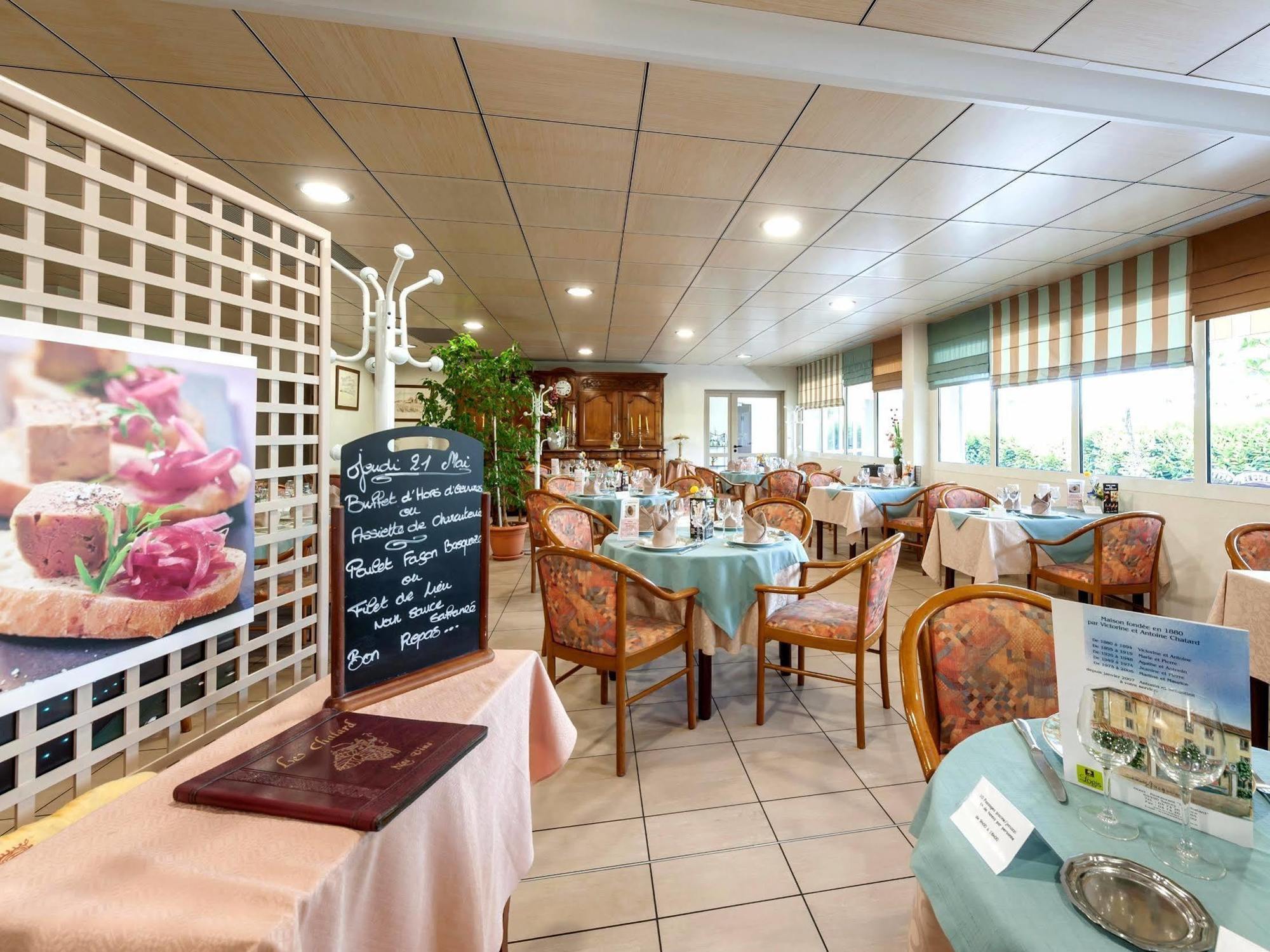 Hotel Le Chatard Sarcey المظهر الخارجي الصورة