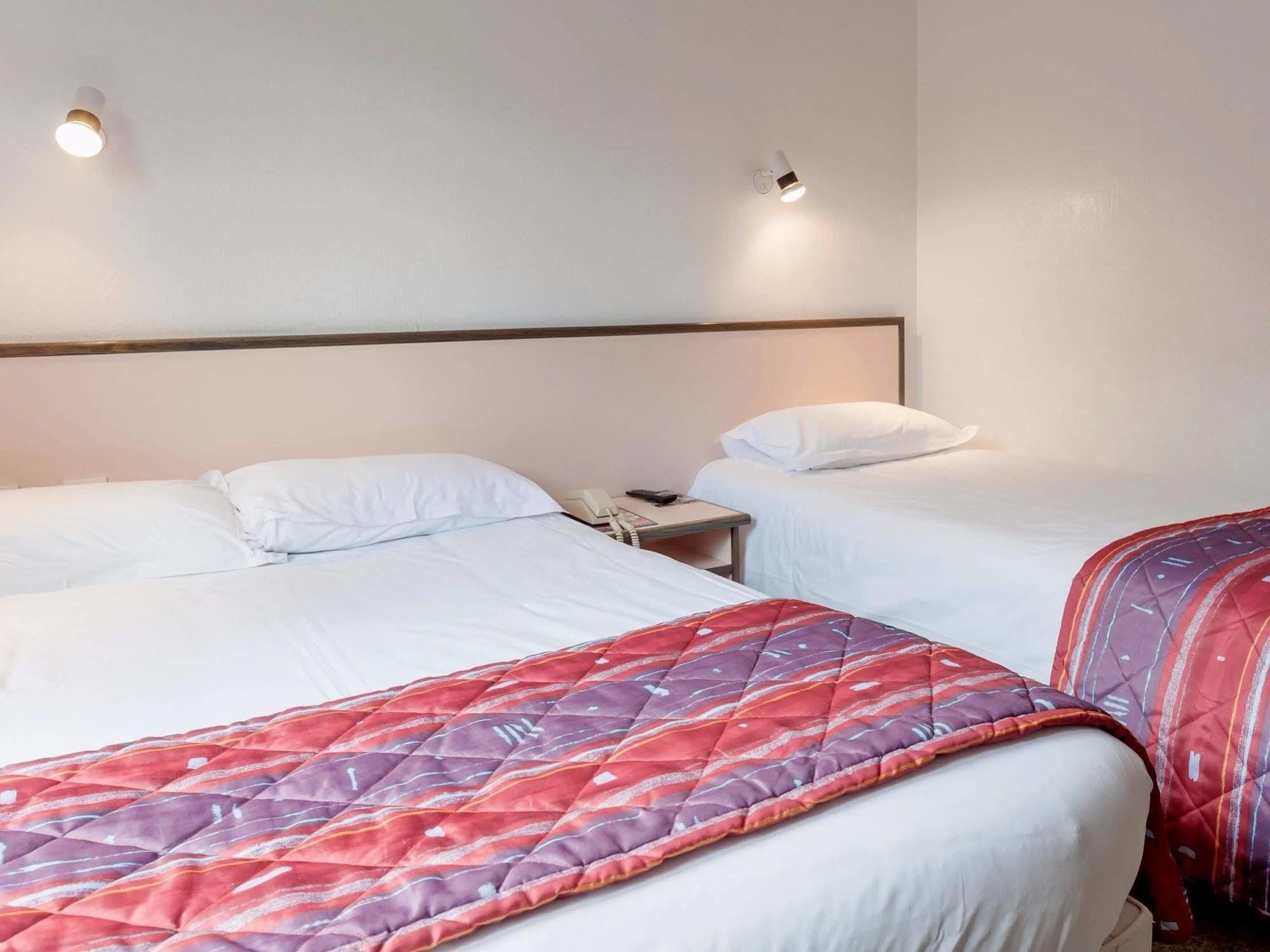 Hotel Le Chatard Sarcey المظهر الخارجي الصورة